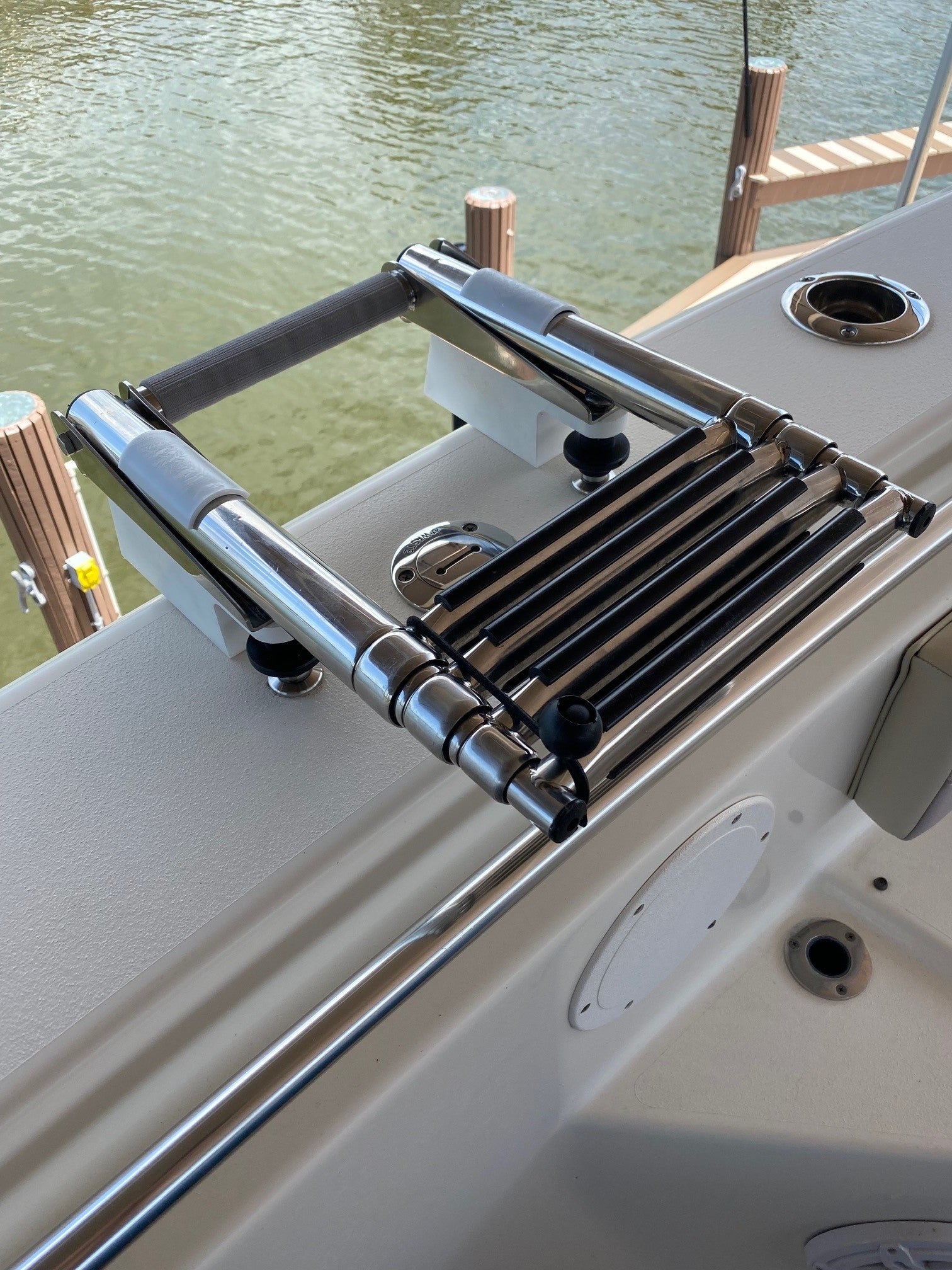 New quick release ladder from Livorsi Marine